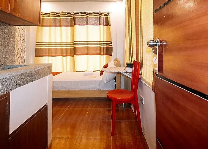 Reddoorz @ Near Naia T1